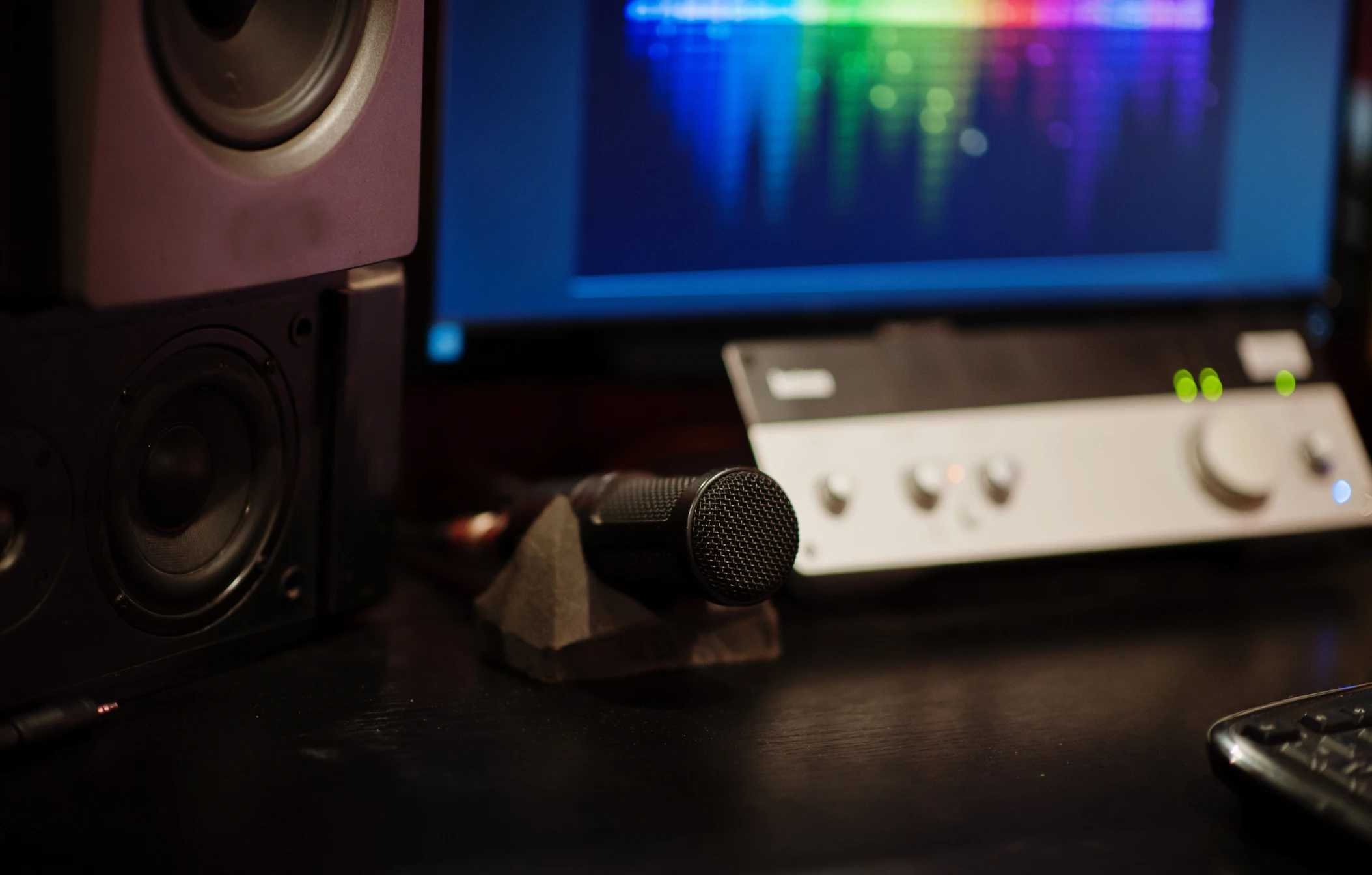 interface im tonstudio mit box